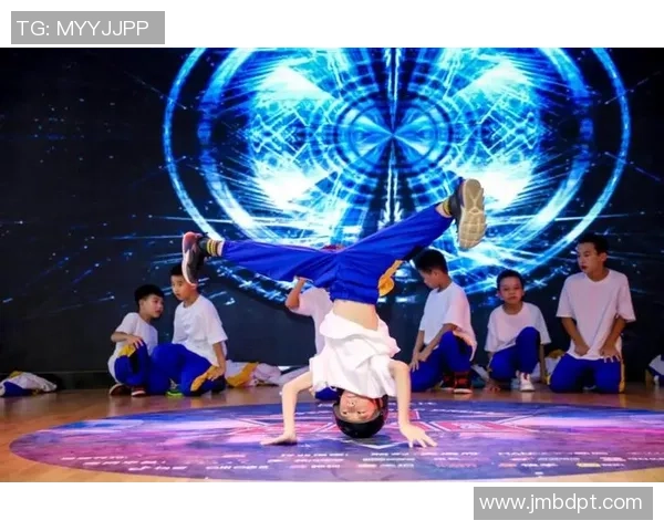 深圳街舞队的节奏魅力与文化传承探讨